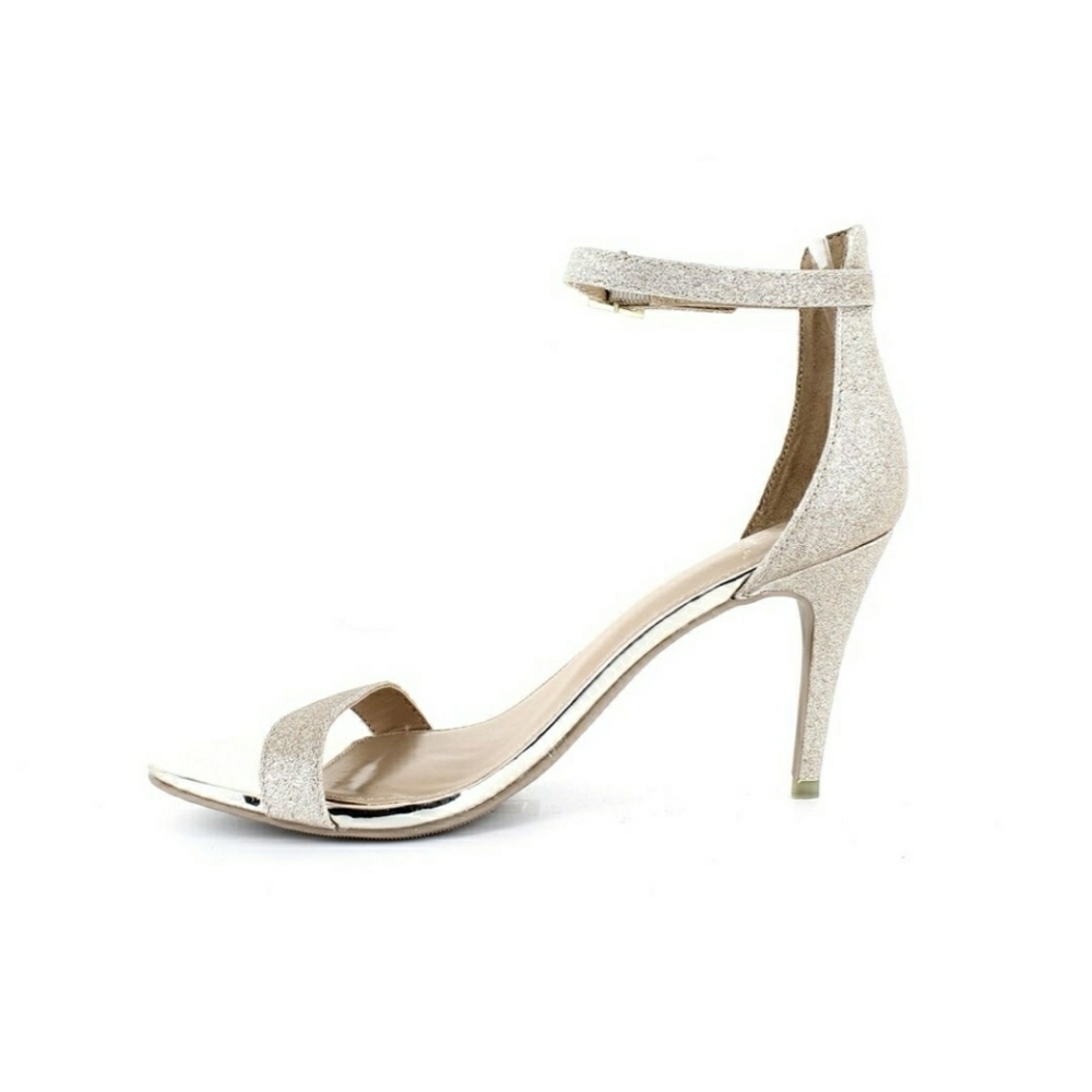 Material Girl Women's Metallic Blaire 12 SandalsS - Picture 5 of 8